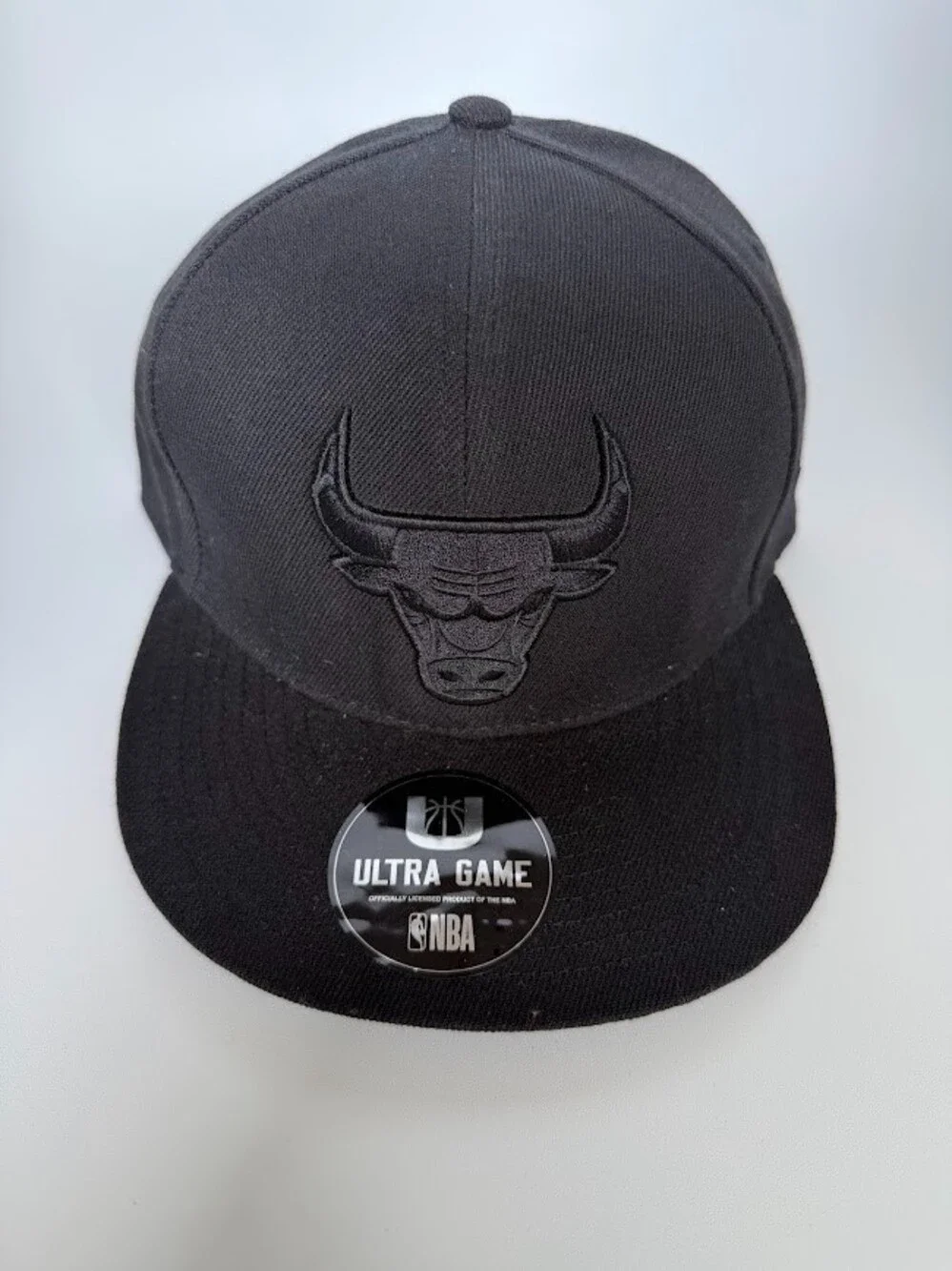 Ultra Game NBA Chicago Bulls Blackout Twill Snapback Hat Cap VGMC046F NWT OSFM